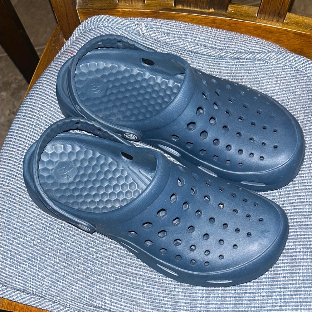 Men's Joy-bee’s  Blue Clogs